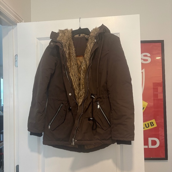 H&M Divided Brown Quilted Puffer with Faux Fur Lining - Picture 1 of 7
